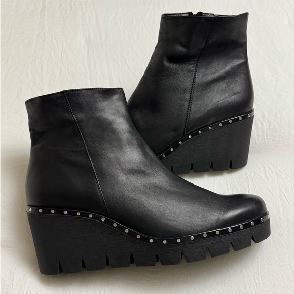 Gabor-Women's Size 8.5 but fit like a size 10 Black Utopia Wedge Heel Ankle Boot - Picture 4 of 12